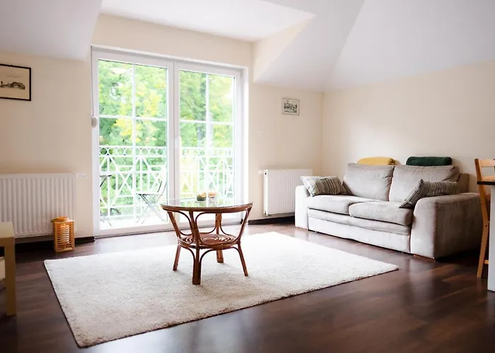 NIENOVO - Apartament Kórnik niedaleko jeziora i widok na Arboretum